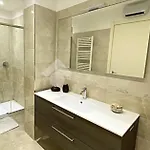 Cristallo Apart Otel Alassio