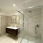 Cristallo Apart Otel Alassio
