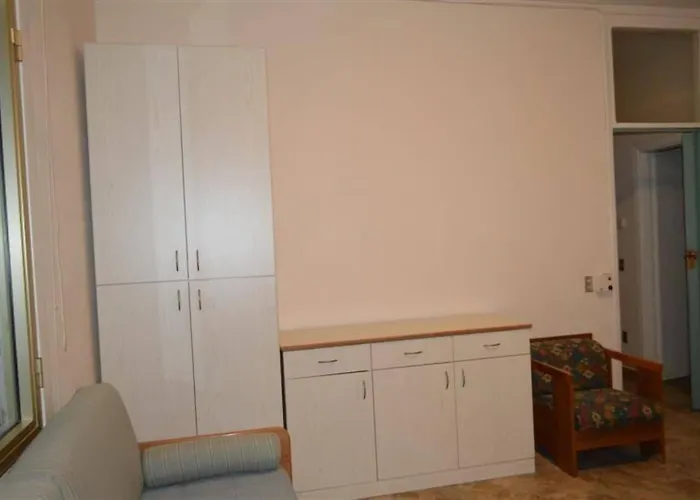 Aparthotel Cristallo 3*